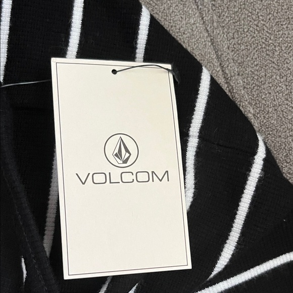 Volcom Black and White Striped Tank Top - Picture 3 of 10